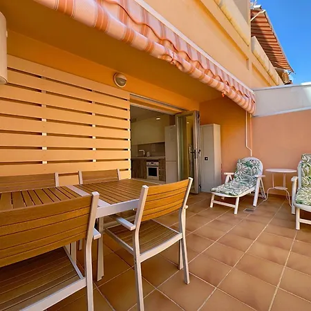 Cristianos Piscina Y Terraza Los Cristianos (Tenerife)